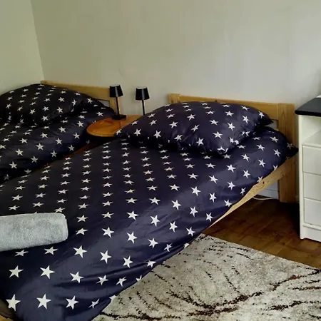 Wola Blisko Metra * Varsó