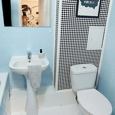 Wola Blisko Metra * Varšava