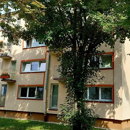 Wola Blisko Metra Homestay Warsaw